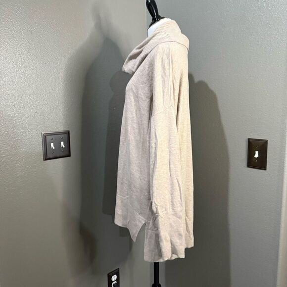 LOFT Ann Taylor Cowl Neck Tunic Sweater in Taupe Oversized - Picture 5 of 11